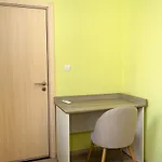 Bright & Spacious 2-bedroom In By Flat Manаger דירה