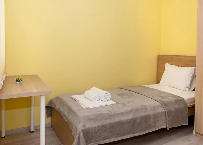 아파트 Bright & Spacious 2-bedroom In By Flat Manаger *